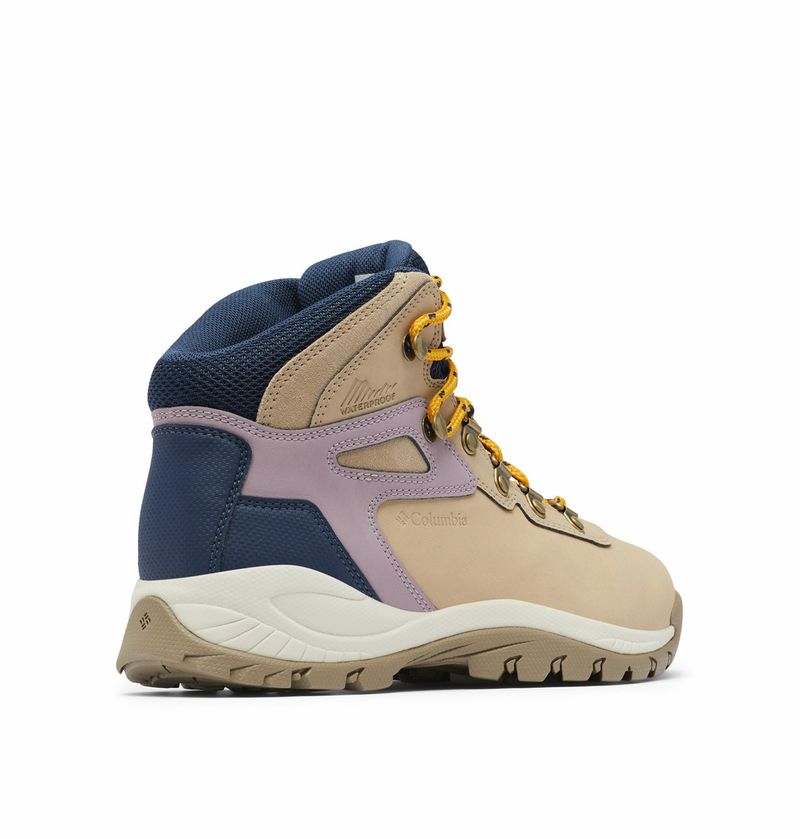 Botas-Para-Mujer-Impermeable-Newton-Ridge-Plus-Ii-Beige-Columbia