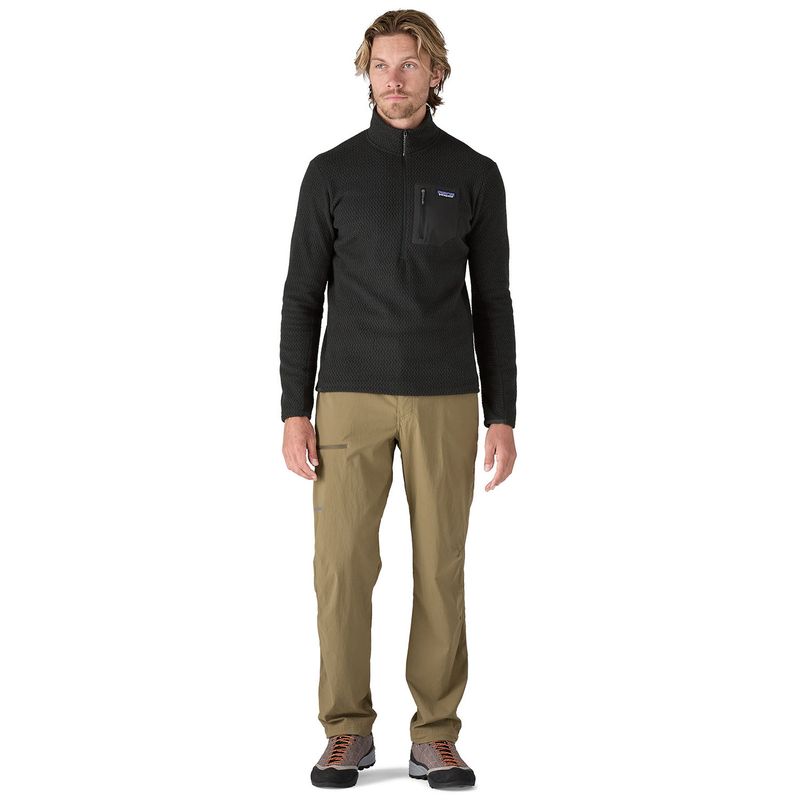 Casaca-Outdoor-Para-Hombre-R1-Air-Zip-Neck-Negro-Patagonia