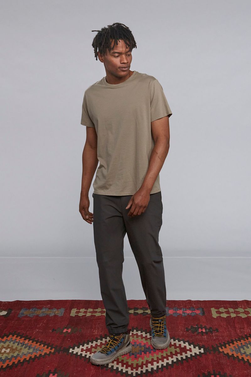 Pantalon-Jogger-Para-Hombre-Transit-Traveler-Joggers-Negro-Patagonia