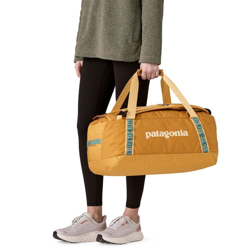 Maletin-Black-Hole-Duffel-40L-Amarillo-Patagonia