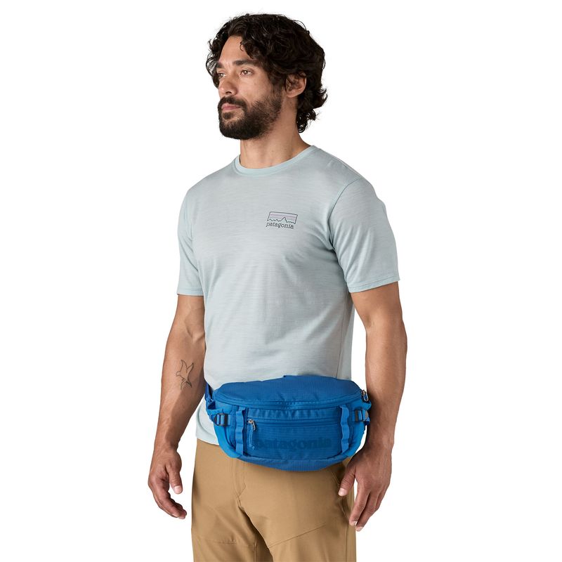 Canguro-Black-Hole-Waist-Pack-5L-Azul-Patagonia