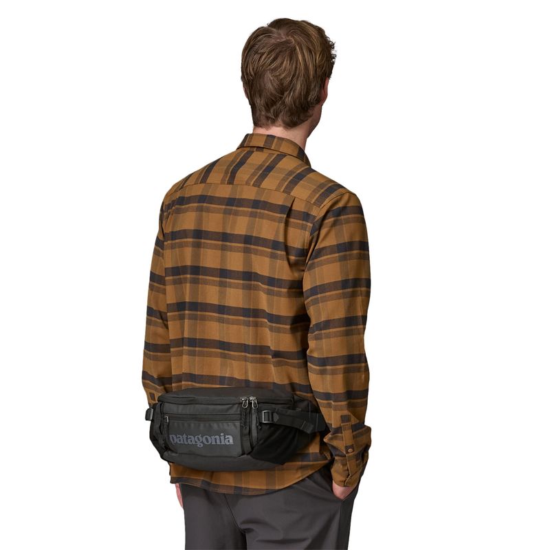 Canguro-Black-Hole-Waist-Pack-5L-Negro-Patagonia